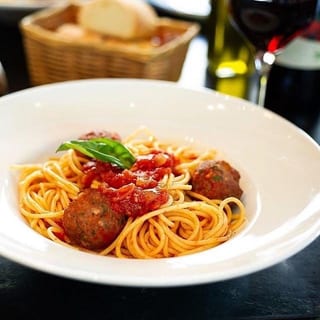 Spaghetti & Meatballs