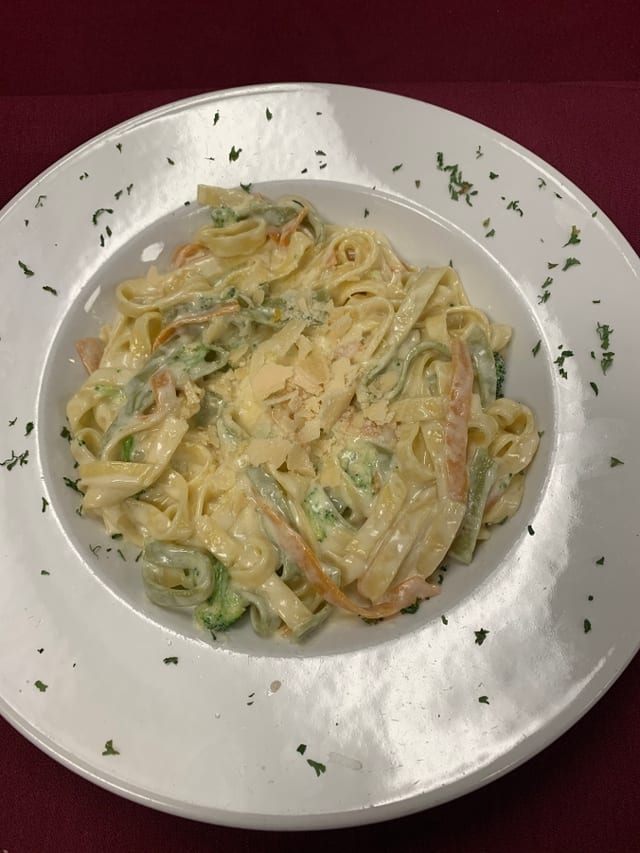 Fettuccine Alfredo.